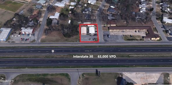 I-30 Commercial Building in Benton: 15412 Interstate 30 N, Benton, AR 72019